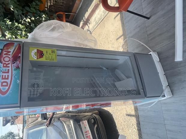 Delron DDF-220 - 220 Litre - Showcase Display Refrigerator · Photo 2