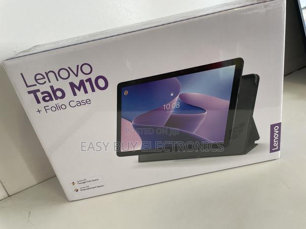 Plugging Lenovo M10 Tab (3gen) · Photo 4