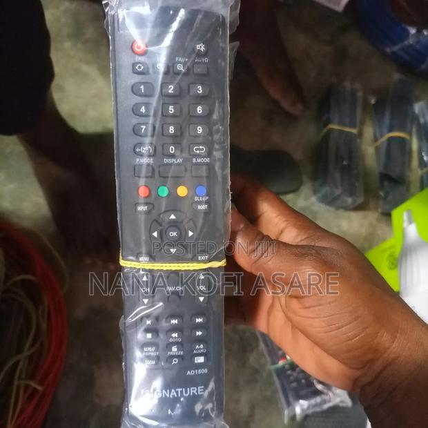 Signature Tv Remote Control · Photo 2