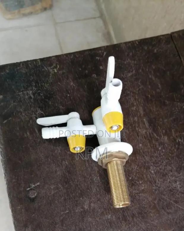 Laboratory Gas Tap · Photo 2