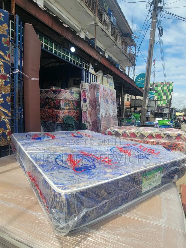 Very Durable 8" Latex Foam Large Size Mattress