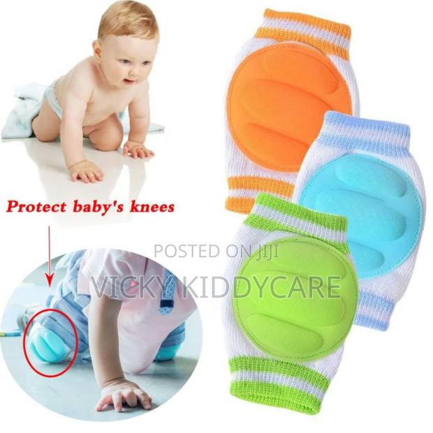 Crawling Pad/Baby Knee Protector · Photo 2