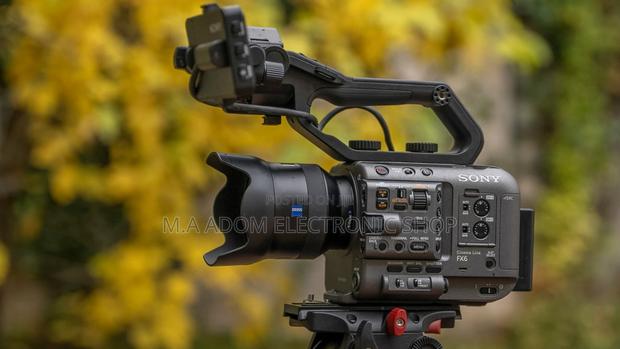 Sony Fx Cinema Camera for Film Making Body Only · Photo 3