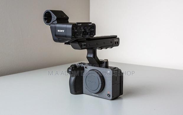 Sony Fx3 Camera for Film Makers · Photo 2