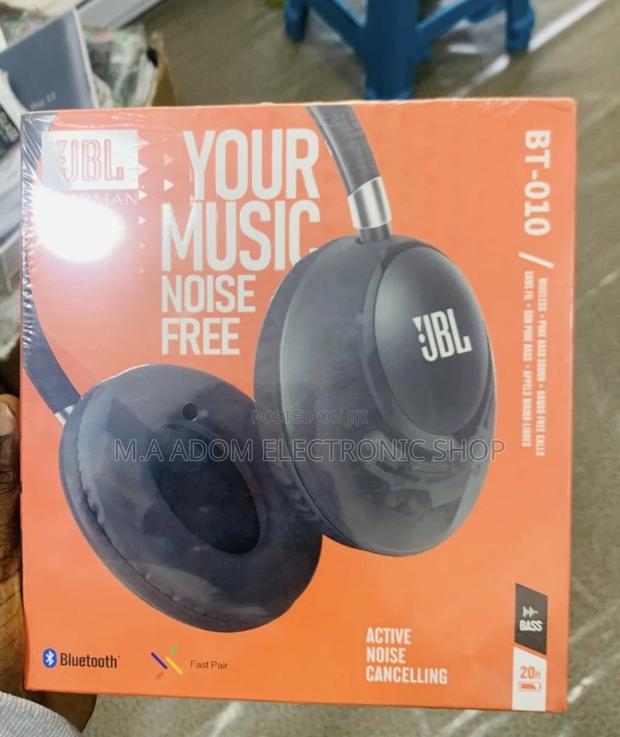 Latest and Affordable JBL Bass Noise Canceling Headphone · Photo 2