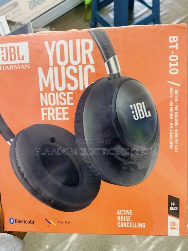 Energy Sufficient Bass Noise Canceling Bluetooth Headphone. · Photo 2