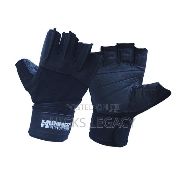 Weightlifting Gloves · Photo 3