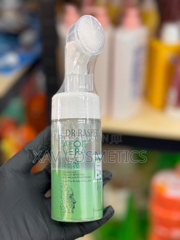 Dr. Rashel Aloe Vera Cleansing Mousse · Photo 2