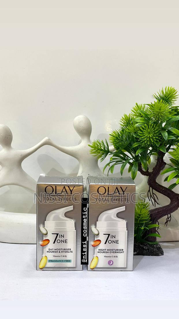 Olay Total Effects 7 in 1 Day and Night Cream · Photo 2