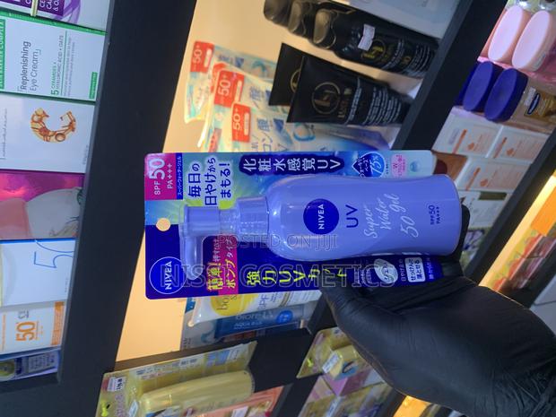 Nivea UV Super Water Gel · Photo 2