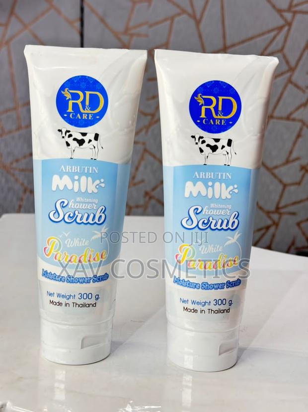 RD Arbutin Milk Whitening Shower Scrub · Photo 2