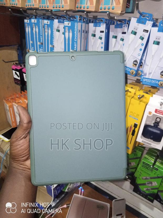 iPad Air 3rd Generation Case With Pencil Holder 10.5 Inch · Photo 4