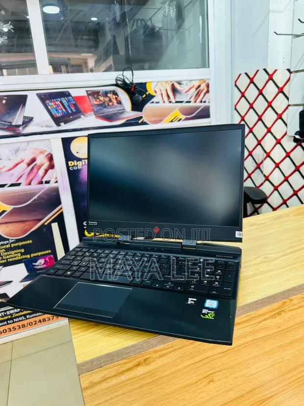 Laptop HP Omen 15 16GB Intel Core I5 HDD+SSD 1T