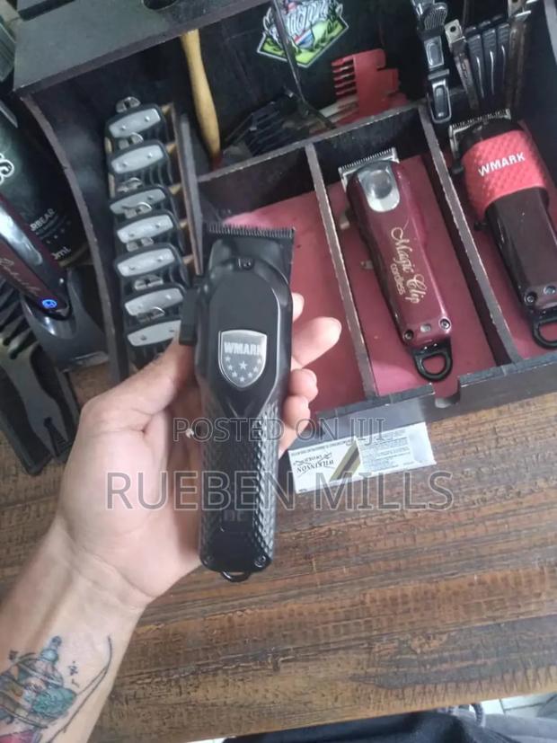 Wmark NG-119 Cordless Metal Hair Clipper Barbering_machine · Photo 2