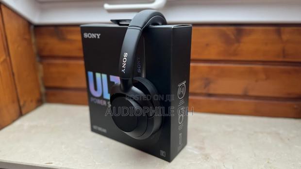 Sony Ult Wear Wireless Noise Canceling Headphones photo 3