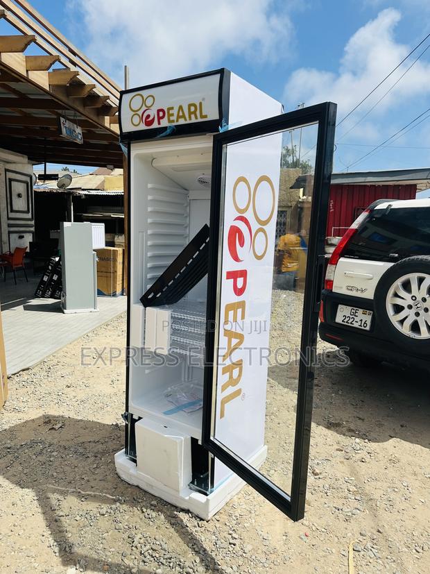 Durable Build Display Fridge Pearl PVC-352 300L Single Door · Photo 2