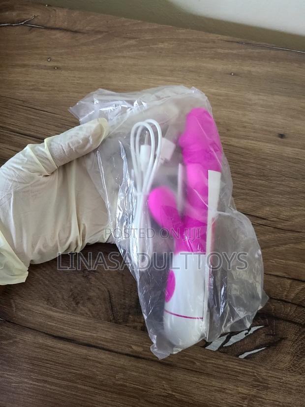 Rechargeable Multi Speed Vibrator Dildo · Photo 4