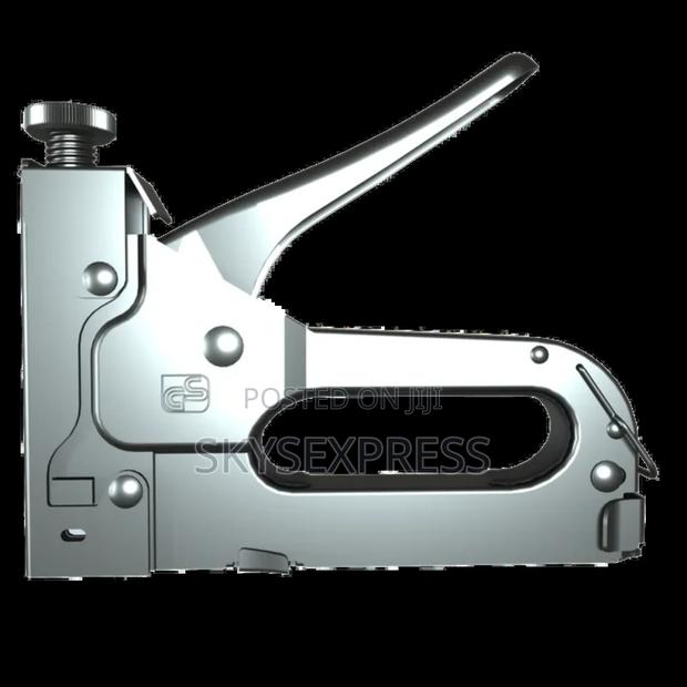 Heavy Duties Nail Gun Stapler