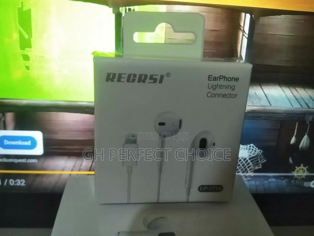iPhone Compatible Direct Earpiece · Photo 1