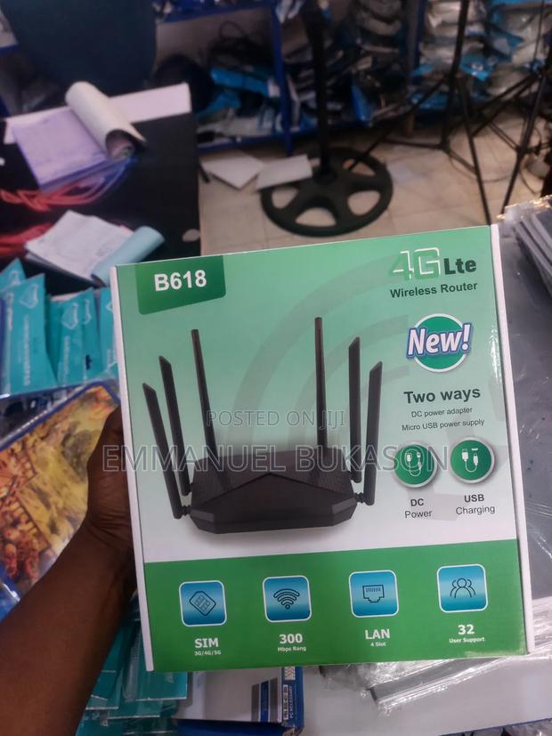B618 Universal Router · Photo 3