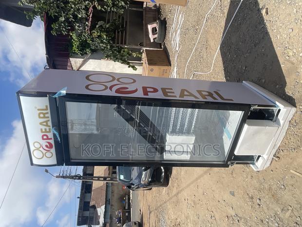 See-Through Pearl PVC-424-2b 400L Display Single Door Fridge · Photo 2