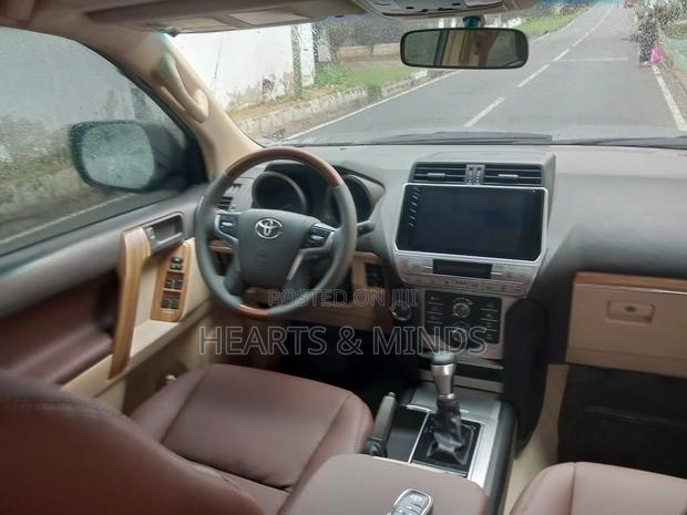 Toyota Land Cruiser Prado 2.7 VVT-i 2014 Gold photo 8