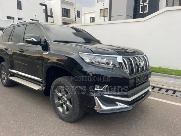 Toyota Land Cruiser Prado 3.0 D-4D (190 Hp) 7 seats 2016 Black photo 2