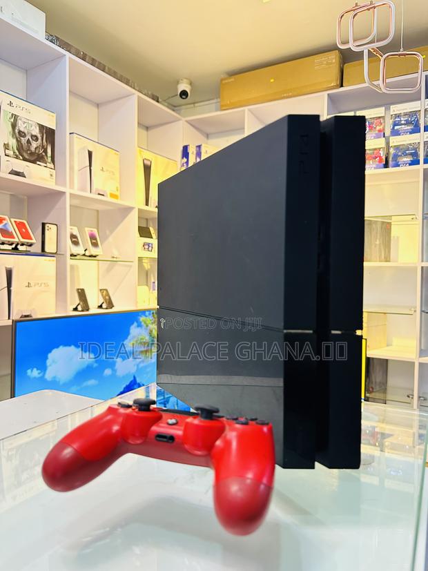 Ps4 Standard and Free Games · Photo 4