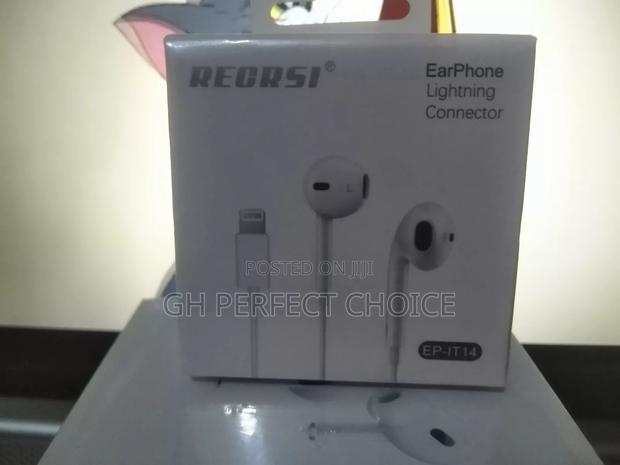 Jiant Sound Base Earpiece _ 4 iPhone · Photo 1