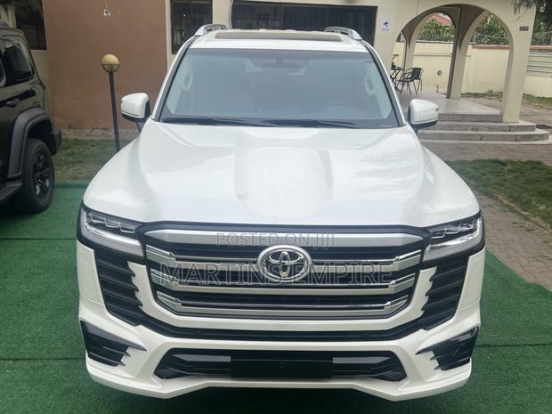 New Toyota Land Cruiser 3.3 Diesel 4WD 2022 White