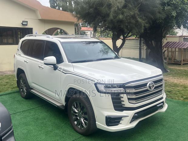 New Toyota Land Cruiser 3.3 Diesel 4WD 2022 White