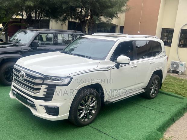 New Toyota Land Cruiser 3.3 Diesel 4WD 2022 White