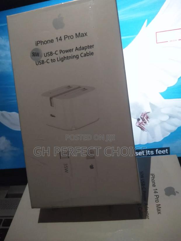 35W iPhone Turbo Charger - Reliable Speedy · Photo 1