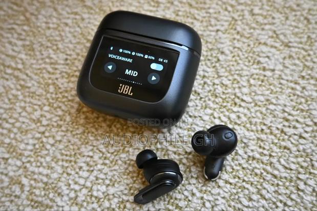 JBL Tour Pro 2 - True Wireless Noise Cancelling Earbuds photo 3