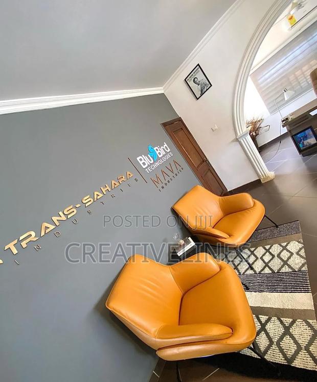 Indoor Wall Signage · Photo 3