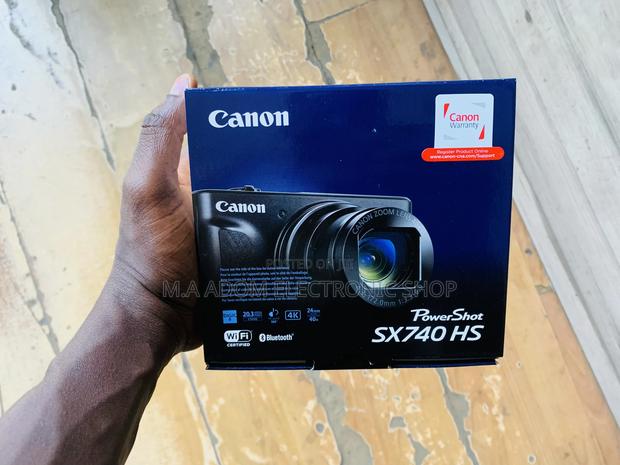 Take All Your 4 Videos With This Powershots Camera · Photo 3