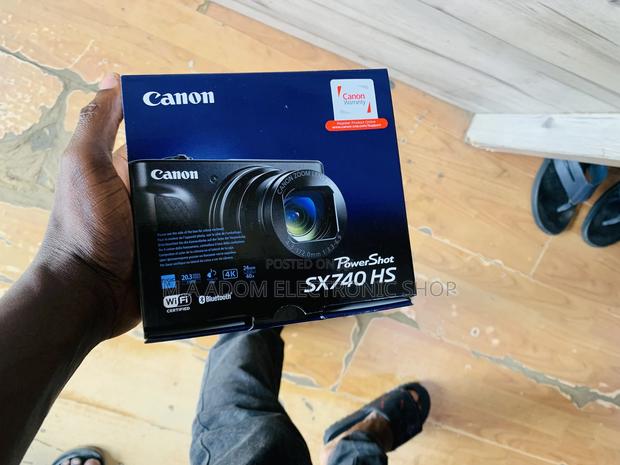 Take All Your 4 Videos With This Powershots Camera · Photo 4
