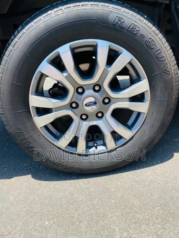 Ford Ranger Lariat 4x4 SuperCrew 5ft. 2019 Gray