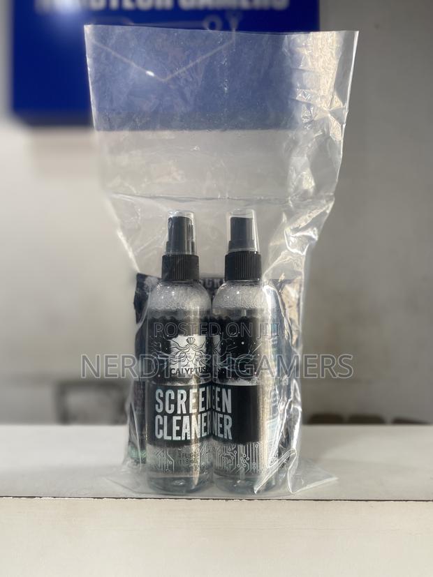 Screen Cleaner Spray Kit | (2X) 4oz Sprayer Bottles + (4X) · Photo 2