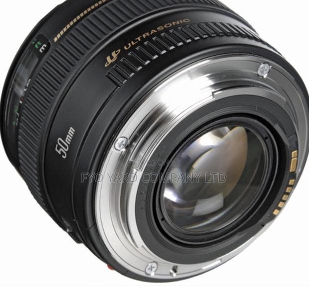 Maximum Aperture New Canon *• EF 50mm F/1.4 USM · Photo 2