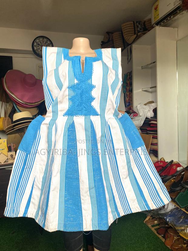 Smock Dresses · Photo 4