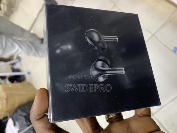 Airpod Pro Black Color · Photo 4