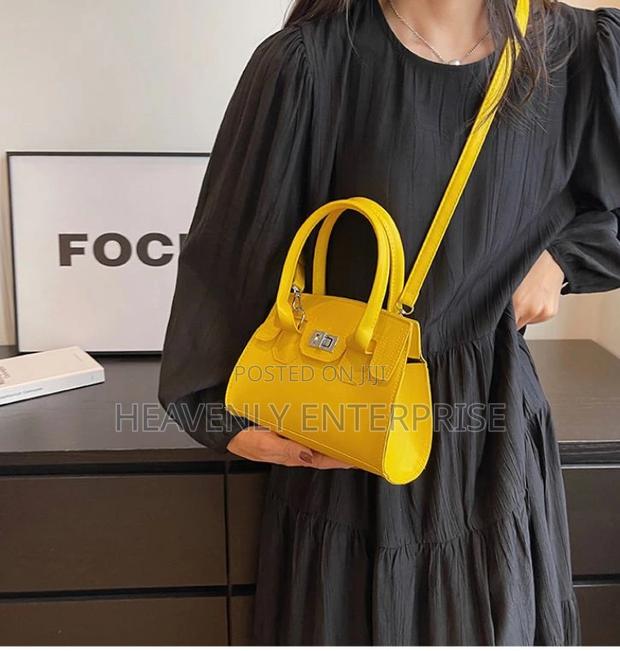 Ladies Dressing Bag