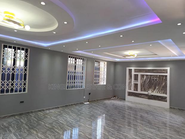 4bdrm House in Gardens, Tesano for rent photo 3