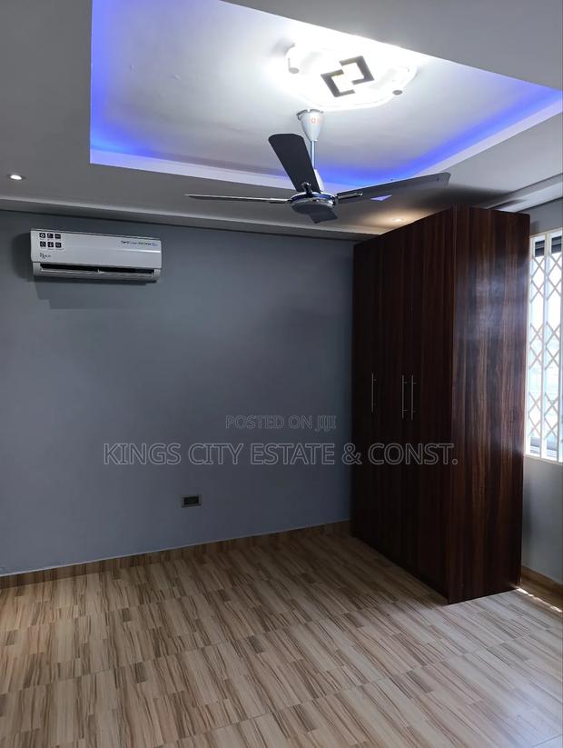 4bdrm House in Gardens, Tesano for rent photo 8