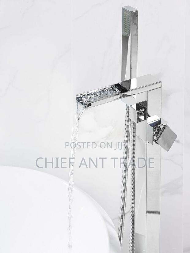 Standing Bath Mixer / Stand Shower (8402c) Chrome · Photo 4