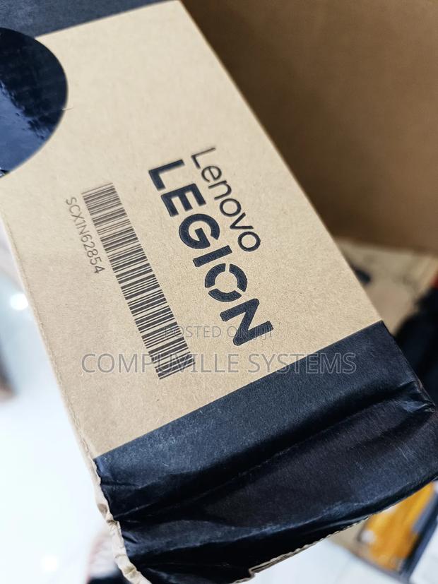 New Laptop Lenovo Legion 5 32GB Intel Core I9 SSD 1T · Photo 4