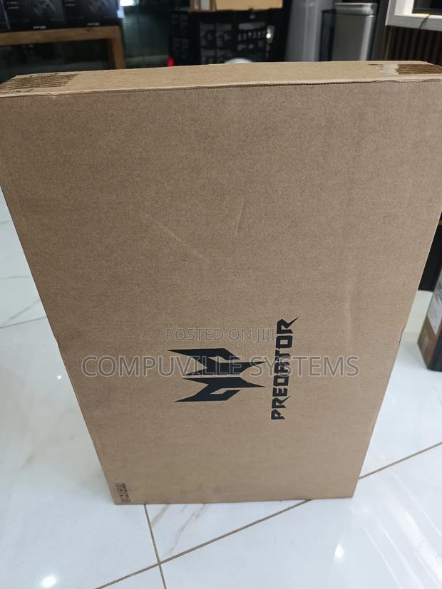 New Laptop Acer Predator Helios Neo 16 32GB Intel Core i9 SSD 1T