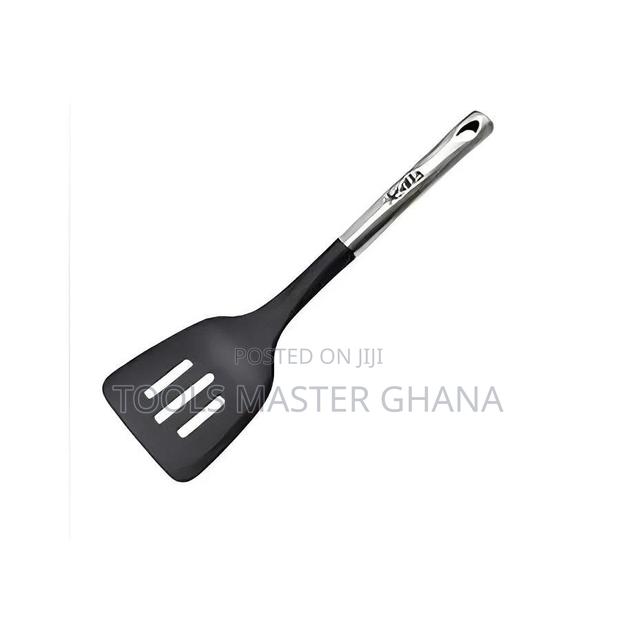 Slotted Turner - Kmtt042b · Photo 2