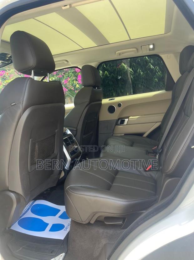 Land Rover Range Rover Sport 2015 White